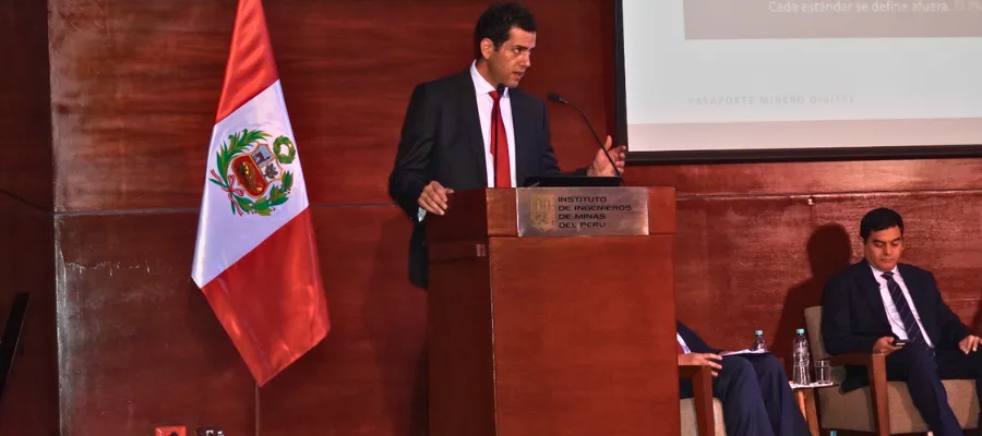 Perú propone pasaporte digital minero
