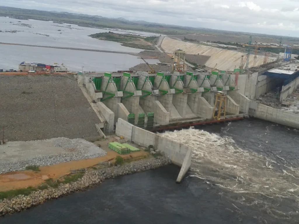 IMPSA firma contrato con CORPOELEC por 672 MW en Venezuela