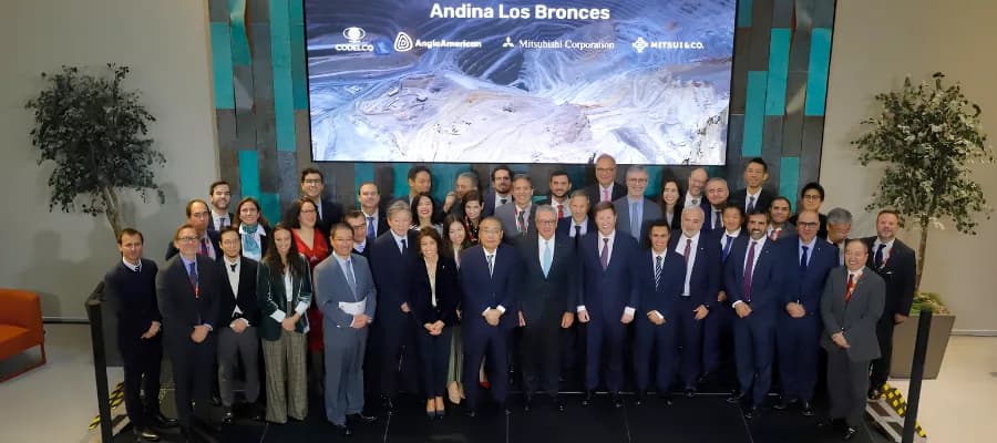 Anglo y Codelco formalizan joint venture Los Bronces–Andina
