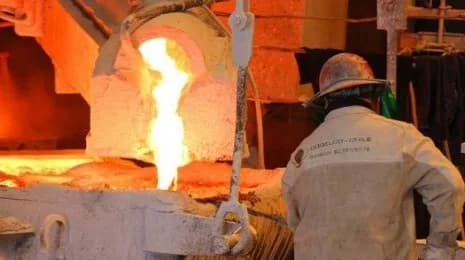 Chile lidera concentrados de cobre, pierde en fundición