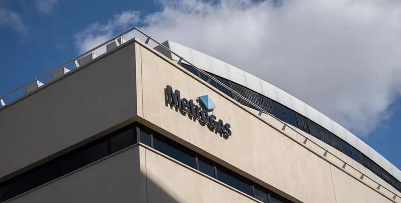 YPF abre due diligence de Metrogas