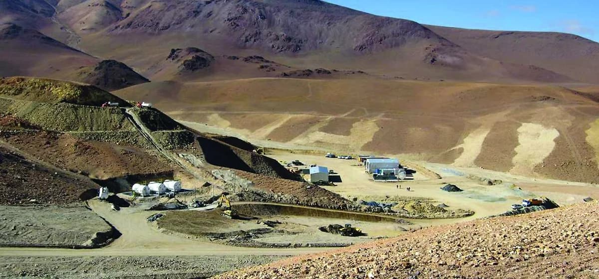 Argenta Silver extiende El Quevar con leyes de plata