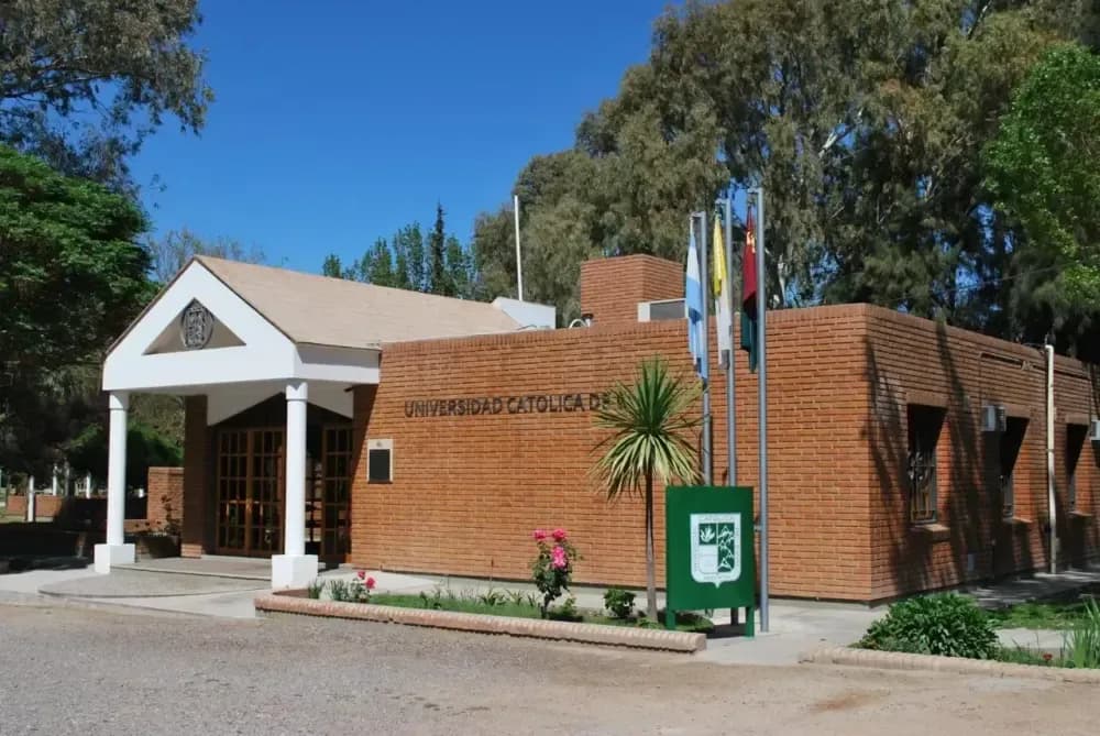 UCC inicia Diplomatura en Abastecimiento Minero