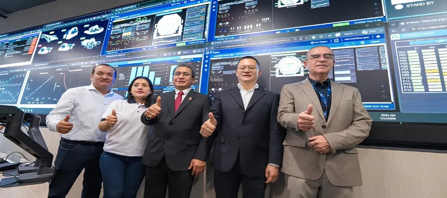 MINEM inspecciona centro digital de Chinalco