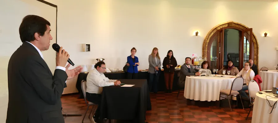 Jujuy presenta modelo de cuenca Olaroz-Cauchari