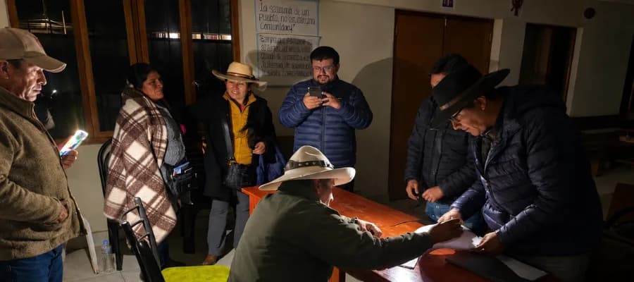 Las Bambas firma acuerdo con Hatun Ccollana