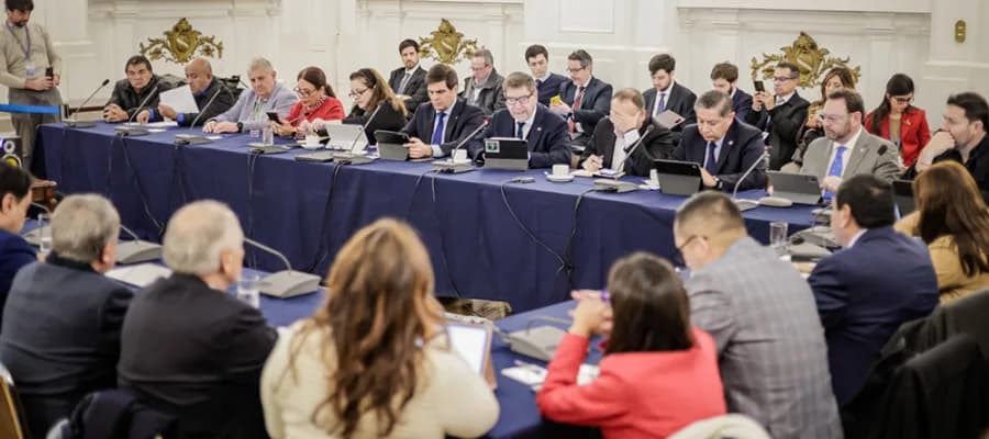 Chile defiende simplificación patentes mineras